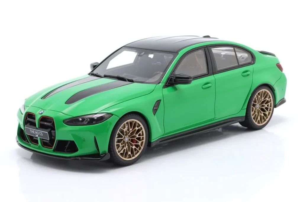 车型 1:18 BMW M3 CS 年 2023 绿色 GT-SPIRIT