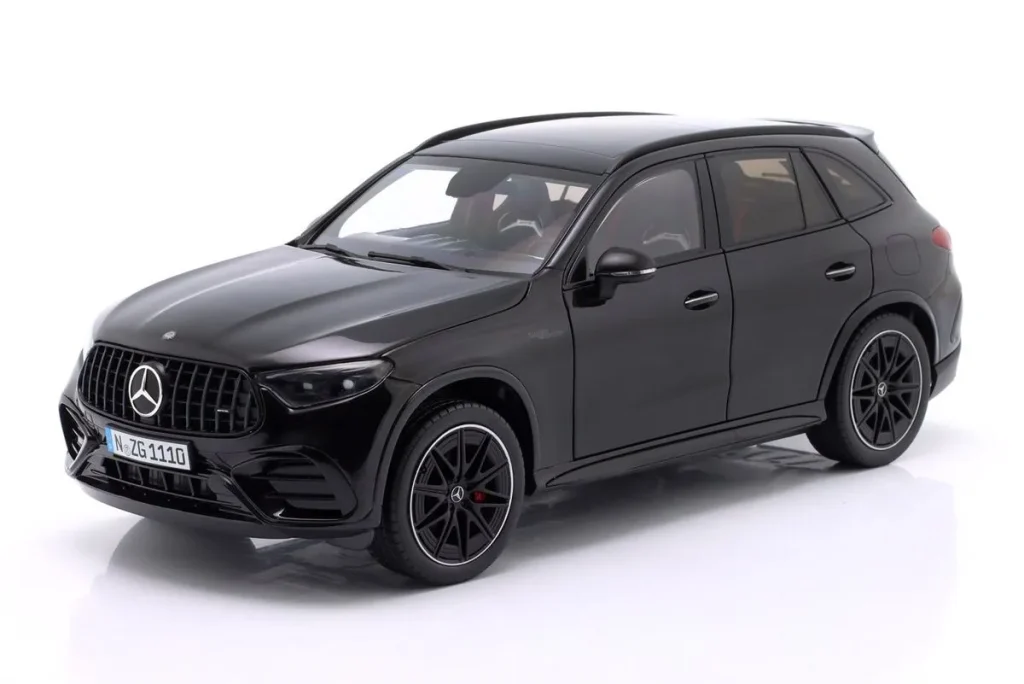 Model 1:18 Mercedes-Benz AMG GLC 63 S E Performance Black NZG