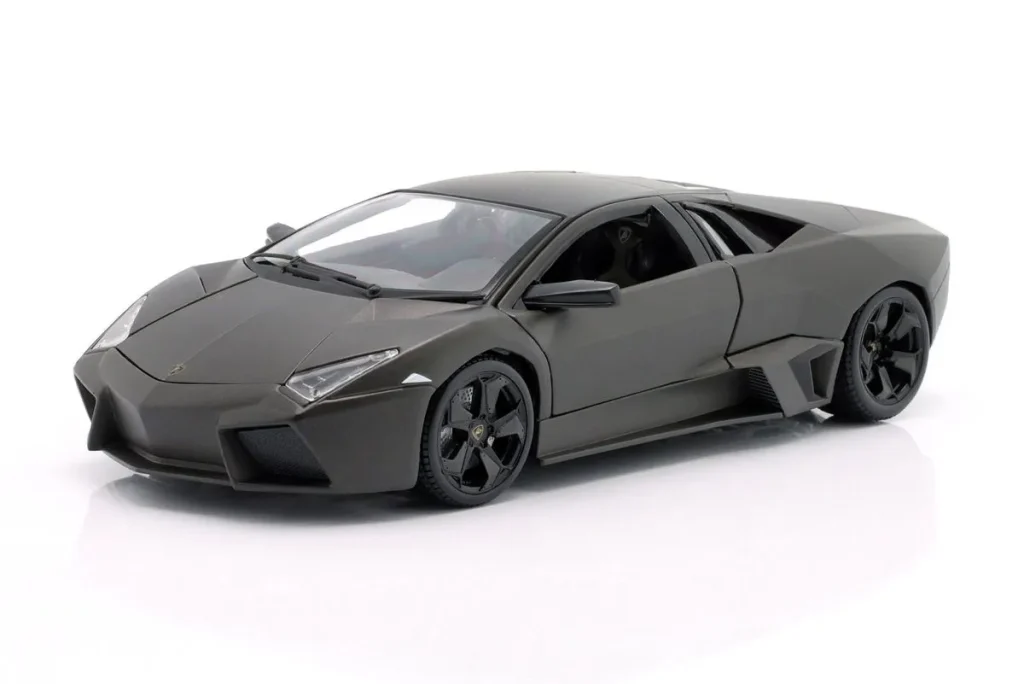 车型 1:18 Lamborghini Reventon 年 2008 灰色 Bburago
