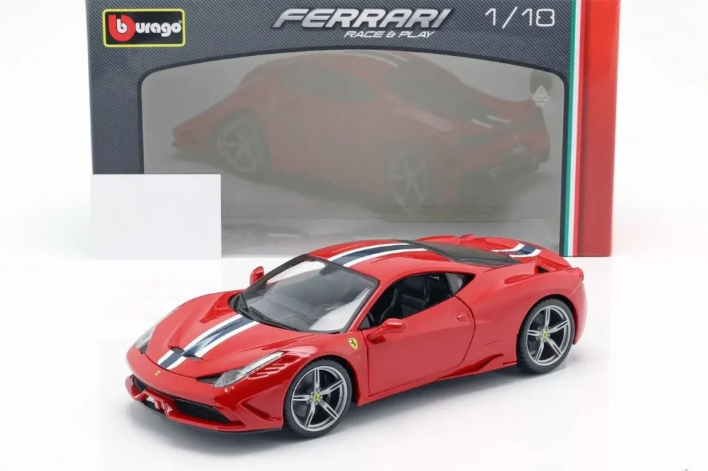 车型 1:18 Ferrari 458 Speciale 红色 / 白色 / 蓝色 Bburago
