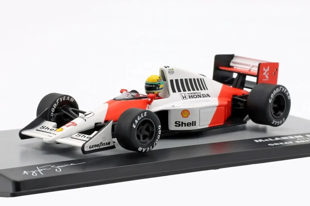 车型 1:43 McLaren MP4/5B #27 Ayrton Senna 排名 3 Großbritannien GP (Silverstone) / 一级方程式世界冠军年 1990 Altaya