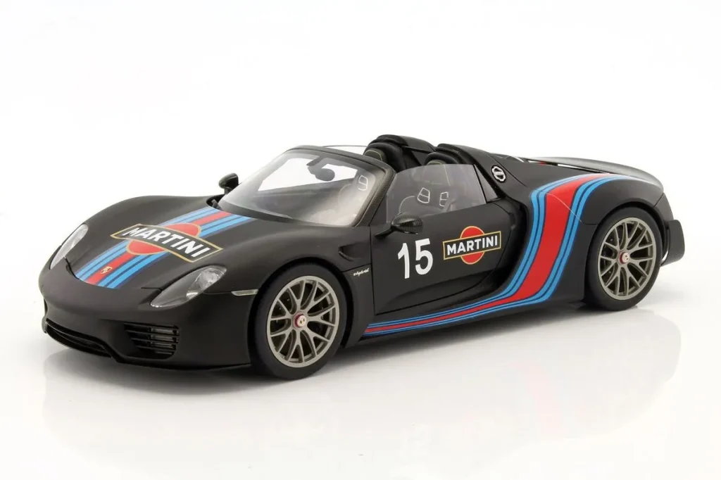车型 1:18 Porsche 918 Spyder Weissach Package Martini 年 2013 黑色 AUTOart