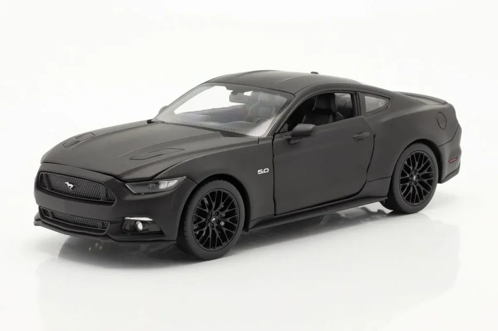 โมเดลรถ 1:24 Ford Mustang GT ปี 2015 สีด้านดำ Welly