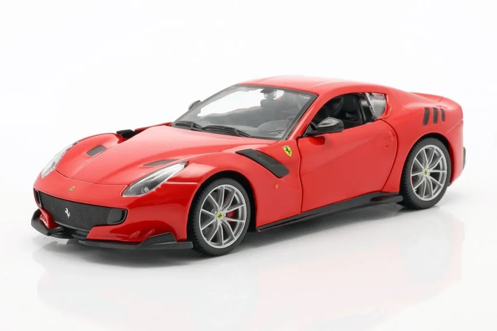 车型 1:24 Ferrari F12 TDF 年 2016 红色 Bburago