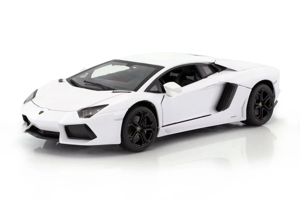车型 1:18 Lamborghini Aventador 700-4 白色白色 Rastar