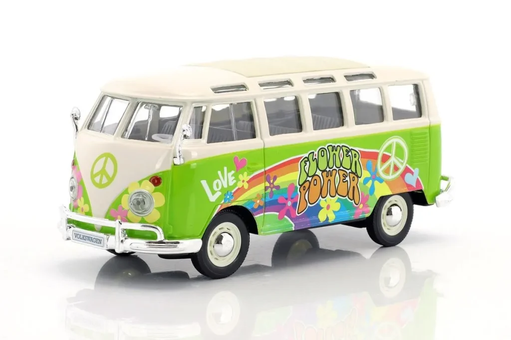 โมเดลรถ 1:24 Volkswagen VW T1 Samba Bus Hippie Line Flower Power สีเขียวอ่อน / ขาว Maisto