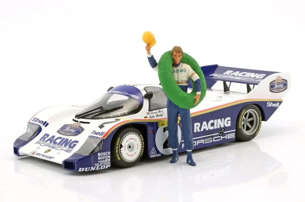 车型 1:18 Stefan Bellof Fahrerfigur 含 Siegerkranz Stefan Bellof figurenmanufaktur