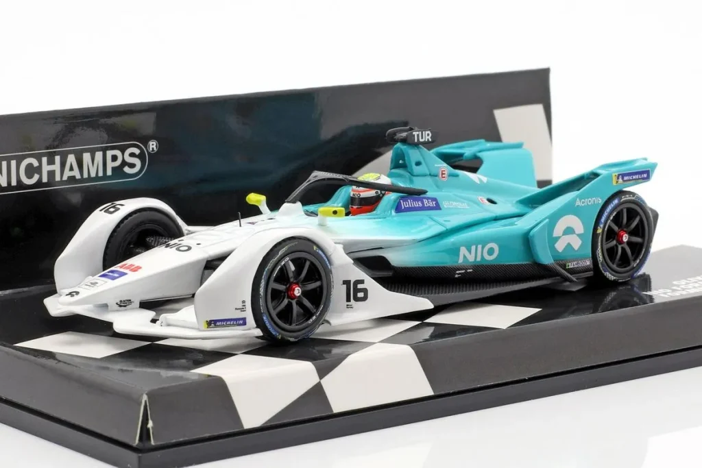 โมเดลรถ 1:43 NIO Sport 004 #16 Oliver Turvey ฟอร์มูล่าอี ปี 2018 Minichamps