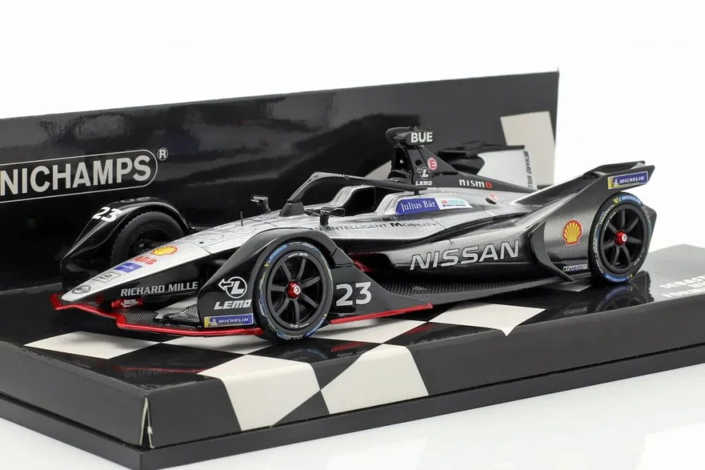 โมเดลรถ 1:43 Nissan IM01 #23 Sébastien Buemi ฟอร์มูล่าอี ปี 2018 Minichamps