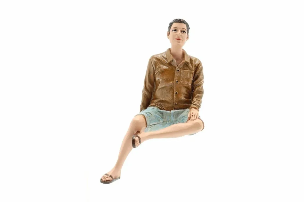 figure 1:18 A Seated Couple III American Diorama
