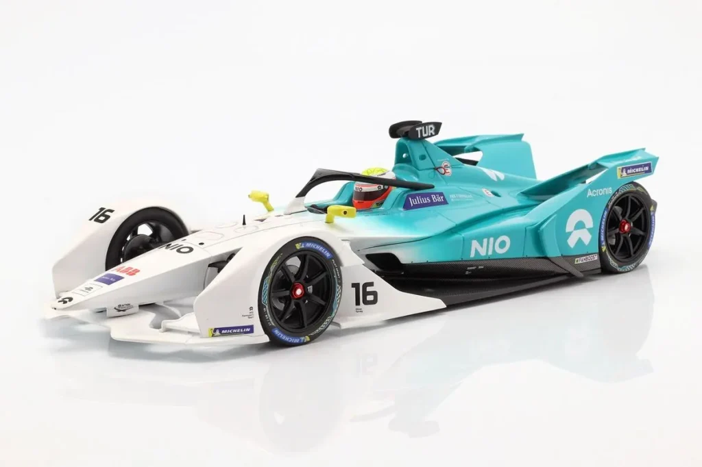 โมเดลรถ 1:18 NIO Sport 004 #16 Oliver Turvey ฟอร์มูล่าอี Saison 5 ปี 2018 Minichamps