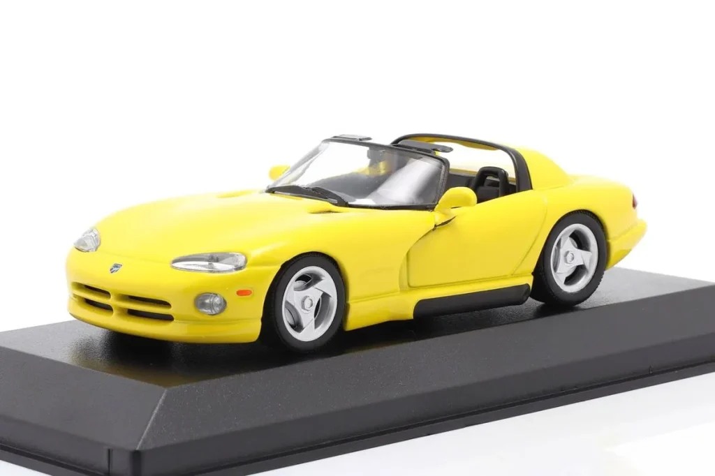 车型 1:43 Dodge Viper Roadster 年 1993 黄色 Minichamps