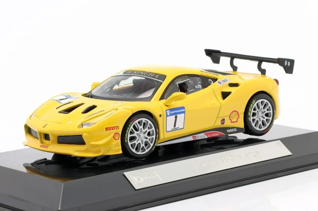 车型 1:43 Ferrari 488 Challenge #1 黄色 Bburago