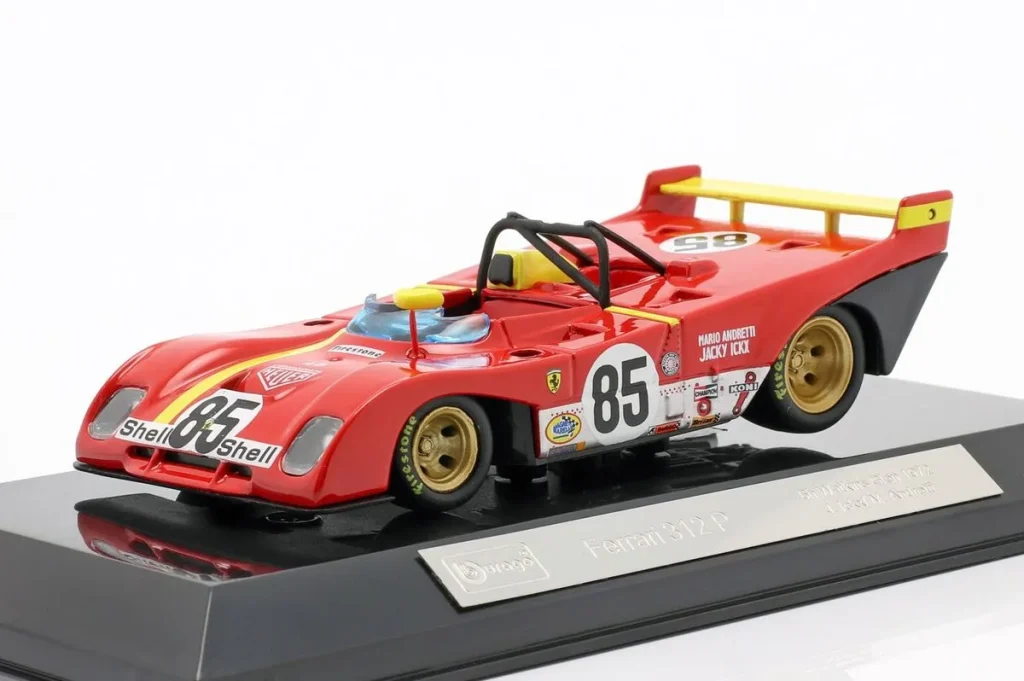 车型 1:43 Ferrari 312P #85 Jacky Ickx, Mario Andretti 冠军 6h Watkins Glen 年 1972 Bburago