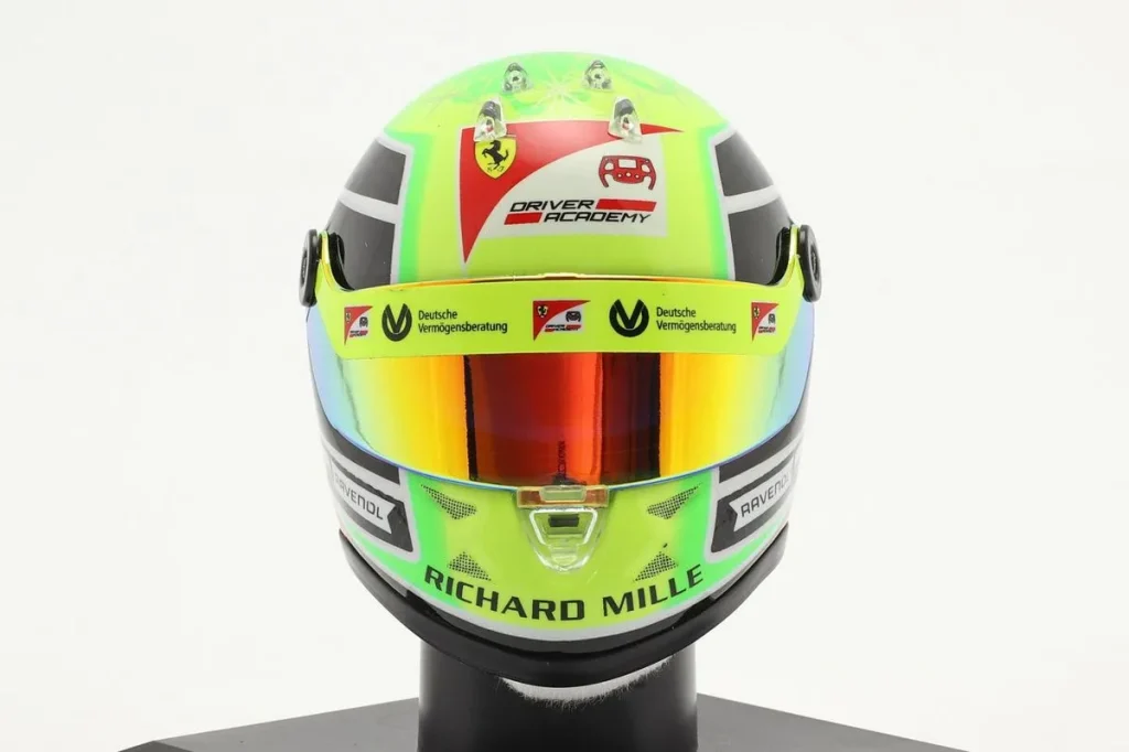 仿真赛车头盔 1:4 Mick Schumacher Prema Racing #20 Mick Schumacher Formel 2 Champion 年 2020 Schuberth
