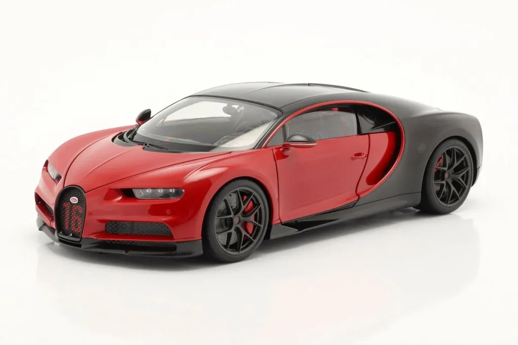 车型 1:18 Bugatti Chiron Sport 年 2019 红色 / 碳纤维 AUTOart