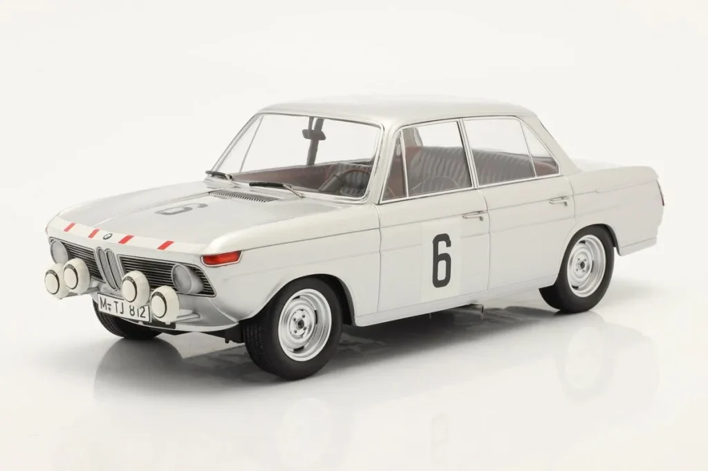 车型 1:18 BMW 1800 TISA #6 Gino Munaron, Heinz Eppelein 24h Spa 年 1965 Minichamps