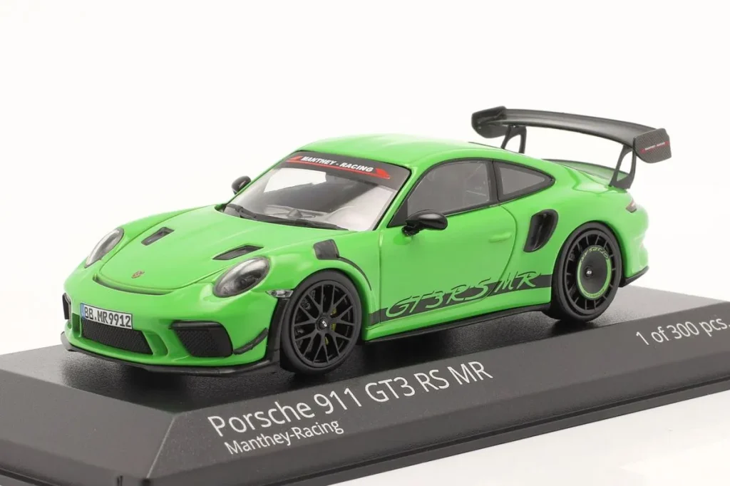 Model 1:43 Porsche 911 (991 II) GT3 RS MR year 2020 green Minichamps MR-911-GT3RS-4302