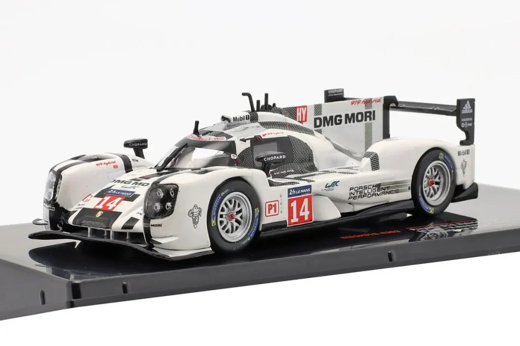 Model 1:43 Porsche 919 Hybrid #14 Romain Dumas, Neel Jani, Marc Lieb 24 hours Le Mans year 2014 Ixo
