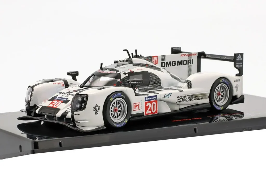 Model 1:43 Porsche 919 Hybrid #20 Timo Bernhard, Mark Webber, Brendon Hartley 24 hours Le Mans year 2014 Ixo