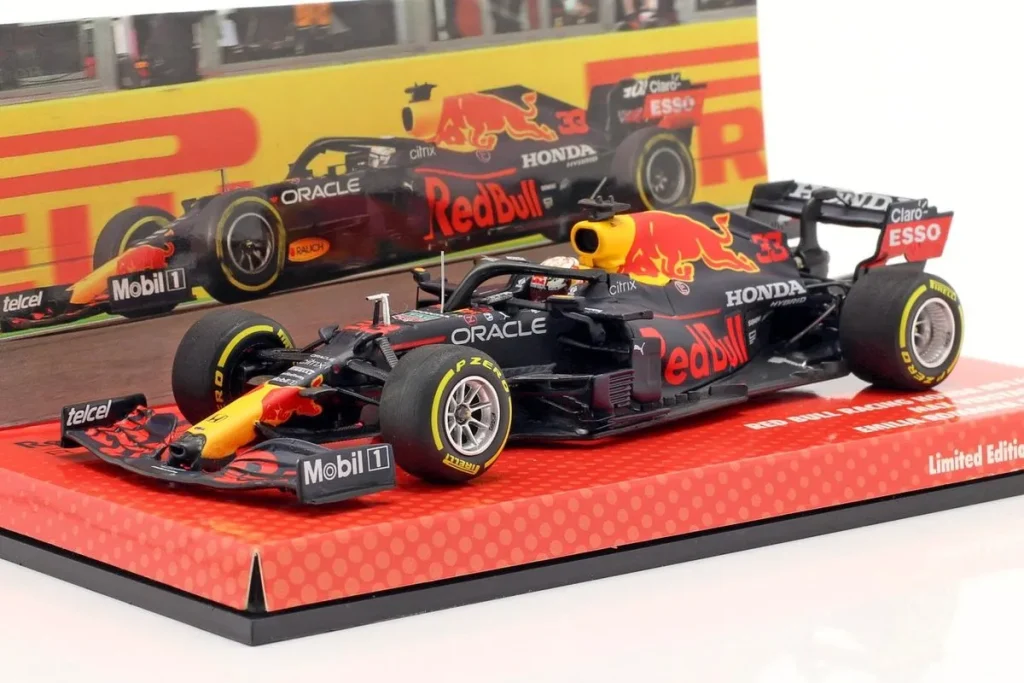 车型 1:43 Red Bull Racing RB16B #33 Max Verstappen 一级方程式年 2021 Minichamps 413210133
