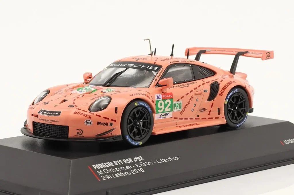 车型 1:43 Porsche 911 (991) RSR GTE Pink Pig #92 Michael Christensen, Kevin Estre, Laurens Vanthoor 24 小时勒芒年 2018 Ixo