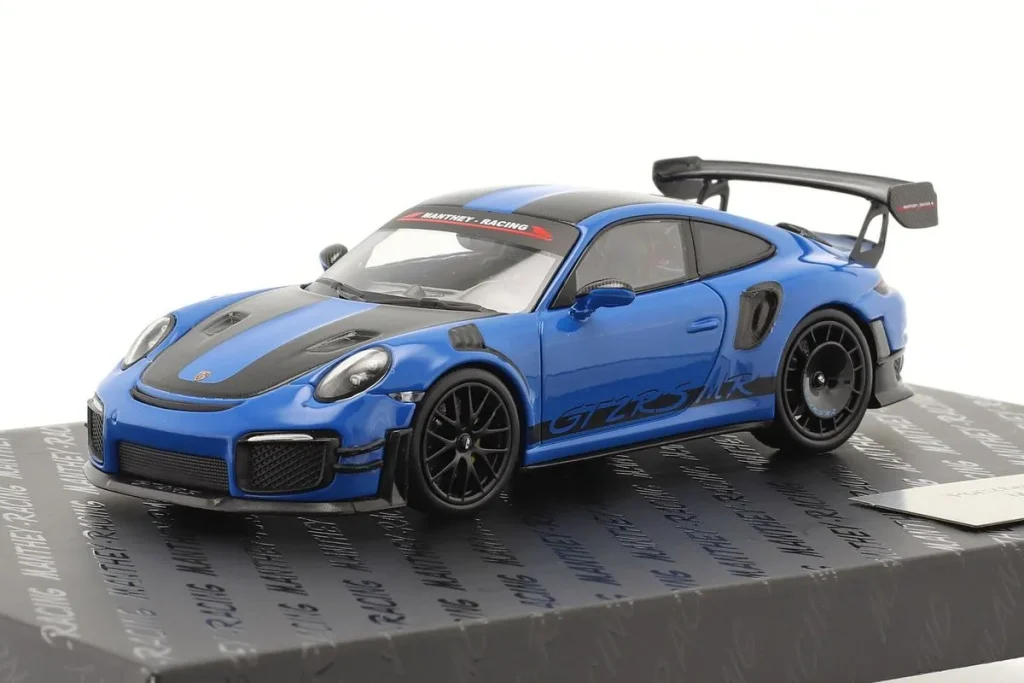 Model 1:43 Porsche 911 (991 II) GT2 RS MR Manthey Racing year 2018 blue Minichamps