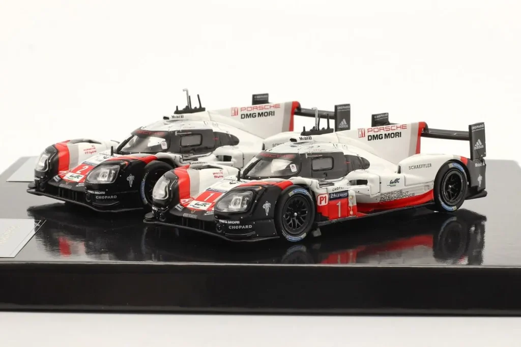 Model 1:43 Porsche 919 Hybrid #1 / #2 #1: Neel Jani, Nick Tandy, André Lotterer / #2: Timo Bernhard, Brendon Hartley, Earl Bamber 24 hours Le Mans year 2017 Ixo