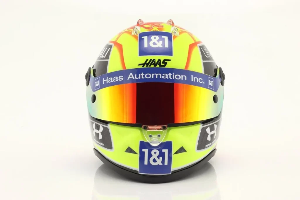 仿真赛车头盔 1:2 Haas VF-21 #47 Mick Schumacher Großbritannien GP Silverstone 一级方程式年 2021 Schuberth