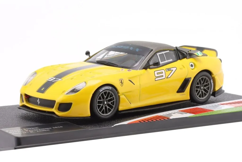 车型 1:43 Ferrari 599XX #97 K. Aluko 599XX Programme 年 2010 Altaya