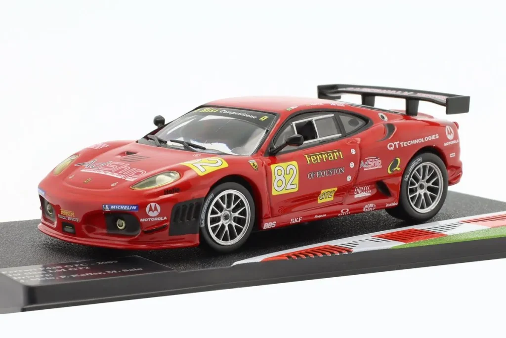车型 1:43 Ferrari F430 GTC #82 Jaime Melo, Pierre Kaffer, Mika Salo 冠军 GT2-Klasse 24h LeMans 年 2009 Altaya