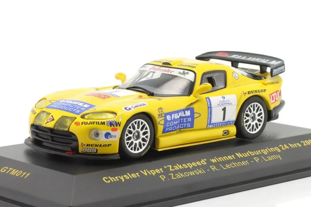 โมเดลรถ 1:43 Chrysler Viper GTS-R #1 Peter Zakowski, Pedro Lamy, Robert Lechner ผู้ชนะ 24h Nürburgring ปี 2002 Ixo