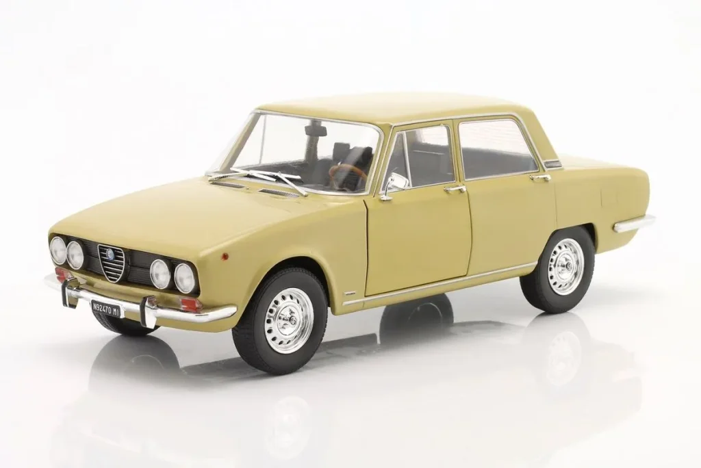 โมเดลรถ 1:18 Alfa Romeo 2000 Berlina ปี 1971 สีเหลืองเข้ม (giallo piper) Mitica