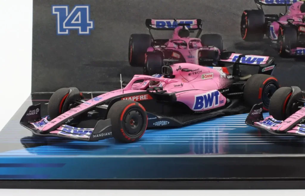 车型 1:43 Alpine A522 #14 Fernando Alonso #14 / Esteban Ocon #31 一级方程式年 2022 Minichamps