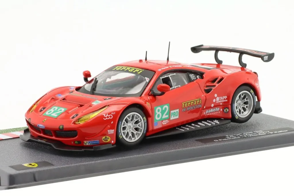 โมเดลรถ 1:43 Ferrari 488 GTE #82 Toni Vilander, Giancarlo Fisichella, Pierre Kaffer 24h LeMans ปี 2017 Altaya
