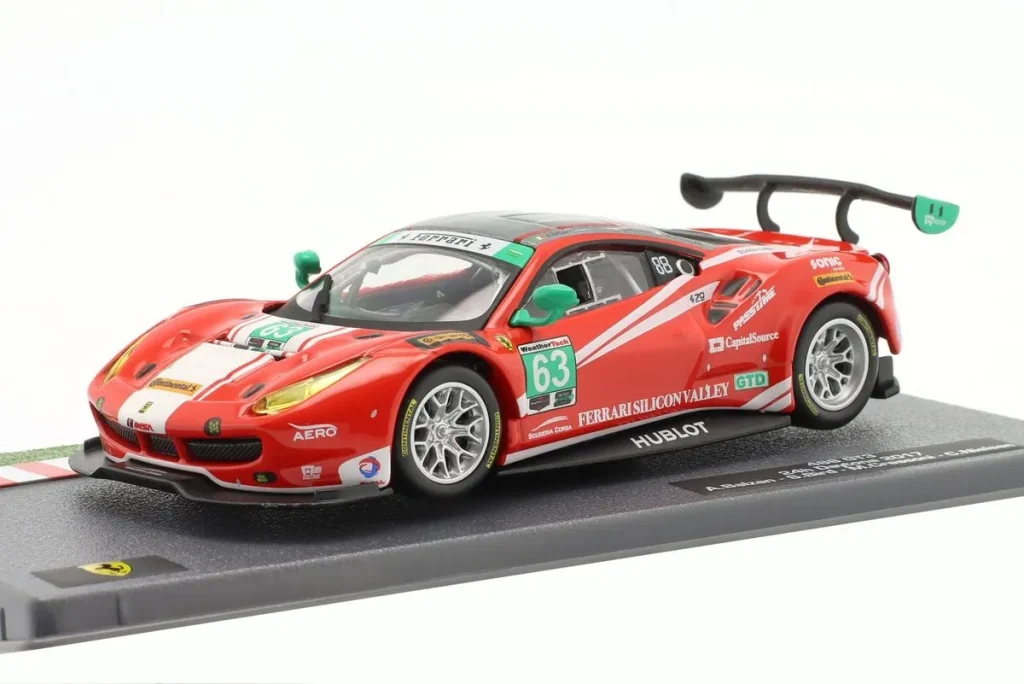 โมเดลรถ 1:43 Ferrari 488 GT3 #63 Christina Nielsen, Alessandro Balzan, Matteo Cressoni, Sam Bird 24 ชั่วโมง เดย์โทนา ปี 2017 Altaya