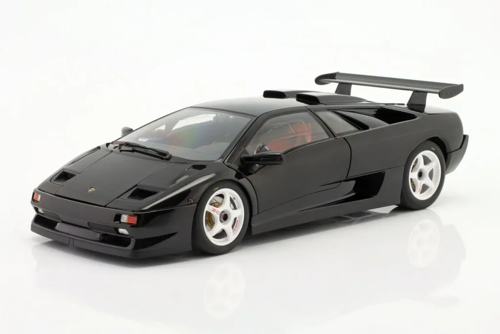 โมเดลรถ 1:18 Lamborghini Diablo SV R ปี 1996 สีดำเข้ม AUTOart
