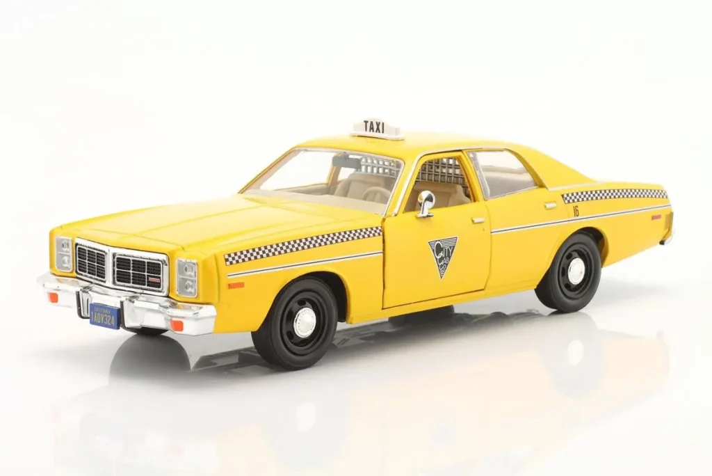 车型 1:24 Dodge Monaco City Cab Taxi Film “Rocky III” (1982) 年 1978 黄色 Greenlight