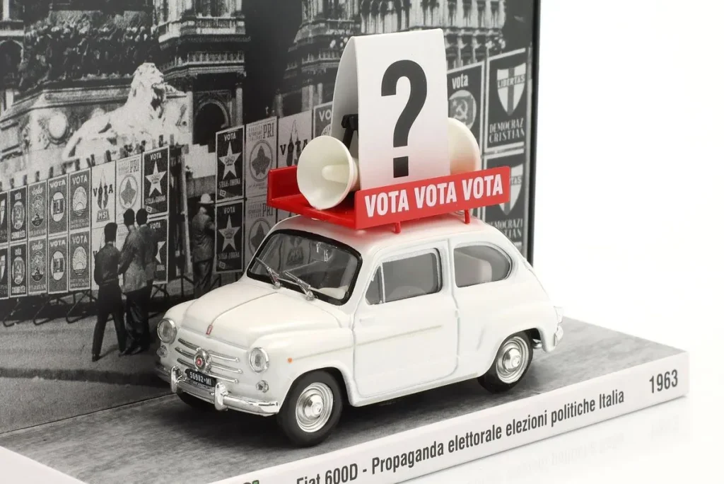 โมเดลรถ 1:43 Fiat 600D Italienisches เกรด Propaganda Fahrzeug ปี 1963 สีขาว Brumm