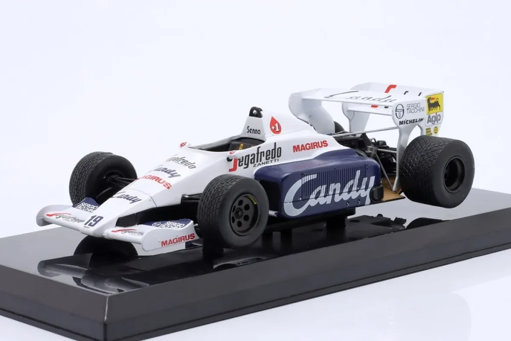 车型 1:24 Toleman Hart TG184 #19 Ayrton Senna 一级方程式年 1984 Premium Collectibles