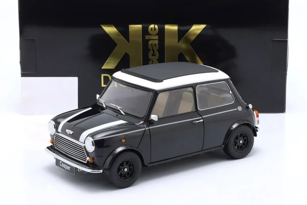 โมเดลรถ 1:12 Mini Cooper พร้อม Schiebedach สีดำเมทัลลิก / ขาว KK-Scale KKDC120072R