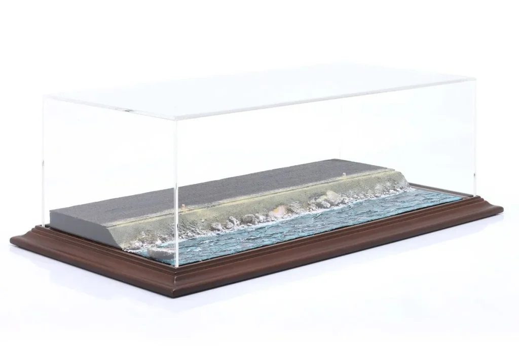 model display case for model 1:43 Atlantic 30203