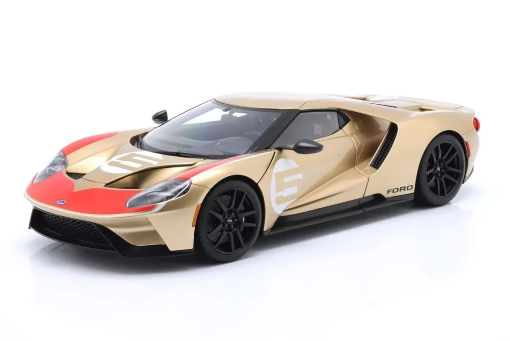 车型 1:18 Ford GT ’64 Prototype AHolman Moody Heritage Edition #5 年 2022 金色 / 红色 / 白色 AUTOart