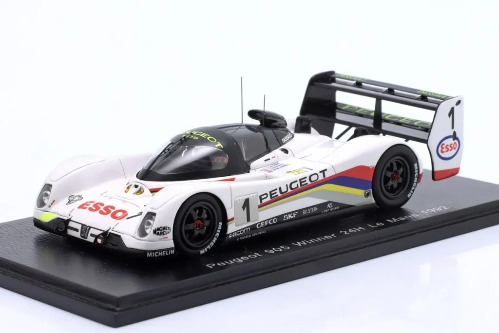 车型 1:43 Peugeot 905 #1 Derek Warwick, Yannick Dalmas, Mark Blundell 24 小时勒芒年 1992 Spark
