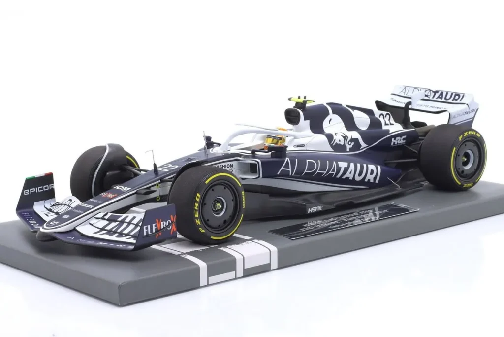 โมเดลรถ 1:18 AlphaTauri AT03 #22 Yuki Tsunoda อันดับ 8 Bahrain GP ฟอร์มูล่าวัน ปี 2022 Minichamps