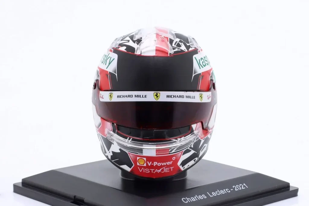 หมวกนักแข่งจำลอง 1:5 Ferrari SF21 #16 Charles Leclerc ฟอร์มูล่าวัน ปี 2021 Spark