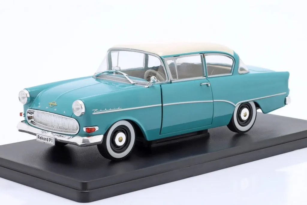 โมเดลรถ 1:24 Opel Olympia Rekord P1 ปี 1957 สีเทอร์ควอยซ์ / ขาว Hachette