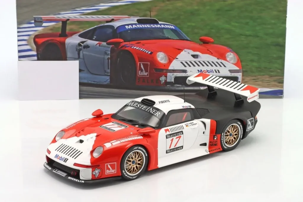 โมเดลรถ 1:18 Porsche 911 GT1 #17 Jürgen von Gartzen, Emmanuel Collard อันดับ 8 FIA GT Championship Nürburgring ปี 1997 WERK83