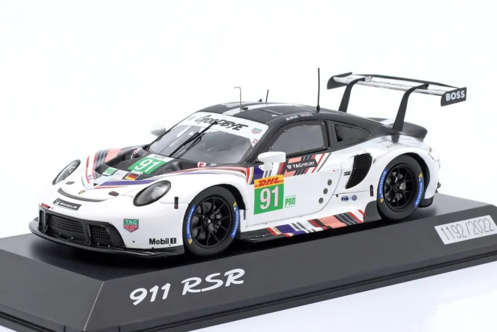 โมเดลรถ 1:43 Porsche 911 RSR-19 “Goodbye” #91 Gianmaria Bruni, Richard Lietz Letztes “Porsche”-การแข่งขัน / 8h Bahrain WEC ปี 2022 Spark