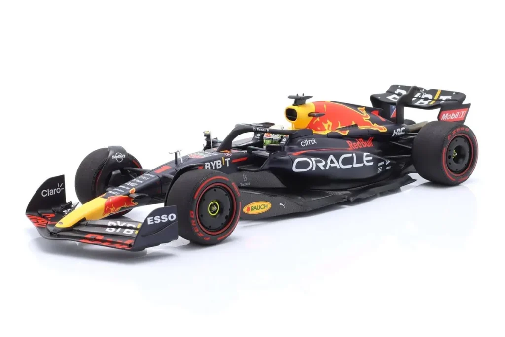 Model 1:18 Red Bull Racing RB18 #1 Max Verstappen Formula One year 2022 Minichamps 110221301